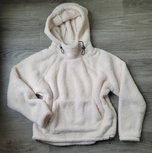 Victorias Secret PINK cream colored sherpa pullover hoodie - Picture 1 of 6